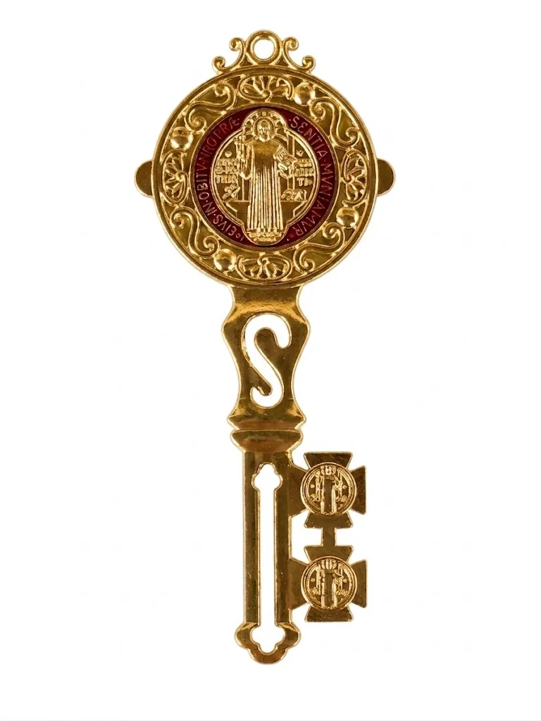 Llave de san Benito_dorada_back.webp